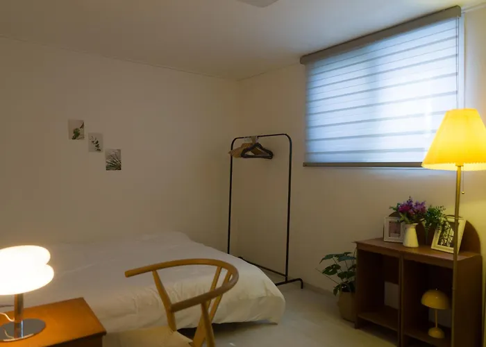 Appartement #snu #hongdae #longstay #6people #gangnam #full Option *